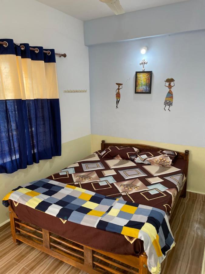 Blue Waves Guest House Calangute Exteriér fotografie
